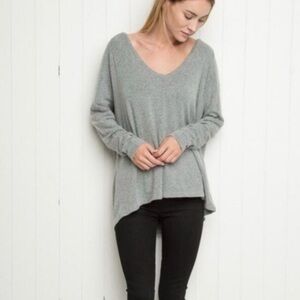 Brandy Melville Bobbie Sweater